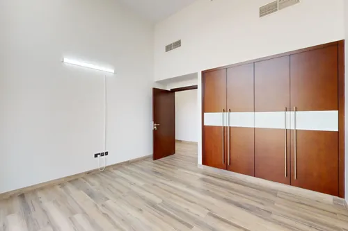 5 Bedrooms Apartment in Park Gate Residences