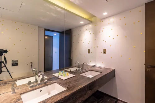 1 Bedroom Apartment in Damac Heights