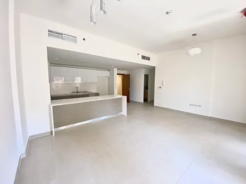 3 Bedrooms Apartment in Al Andalus Tower D