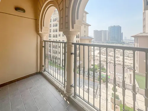 3 Bedrooms Apartment in Al Andalus Tower E