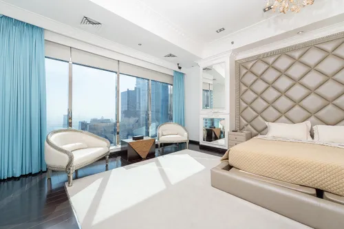 5 Bedrooms Apartment in Emirates Crown