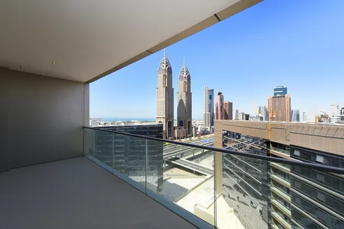 3 Bedrooms Apartment in The Onyx Tower 2