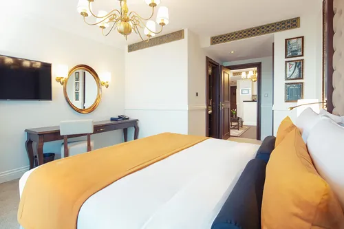 1 Bedroom Hotel Apartment in Dukes The Palm