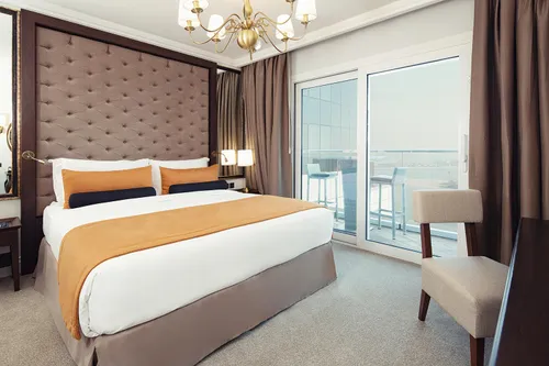 1 Bedroom Hotel Apartment in Dukes The Palm