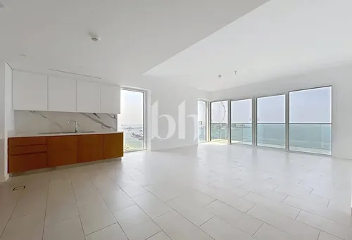 Vacant | Full Sea View | Beach Access