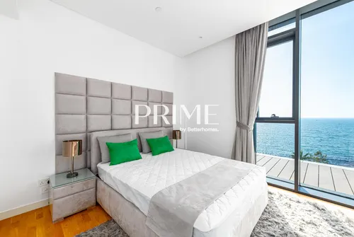 4 Bedrooms Apartment in Apartment Building 3