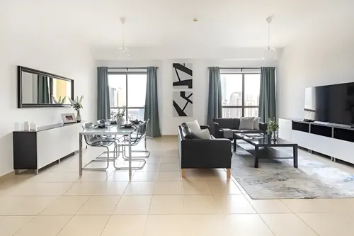 2 Bedrooms Apartment in Bahar 1