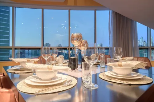 4 Bedrooms Apartment in Horizon Tower