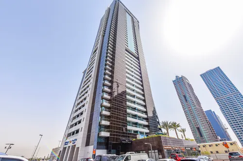 2 Bedrooms Apartment in Goldcrest Views 2