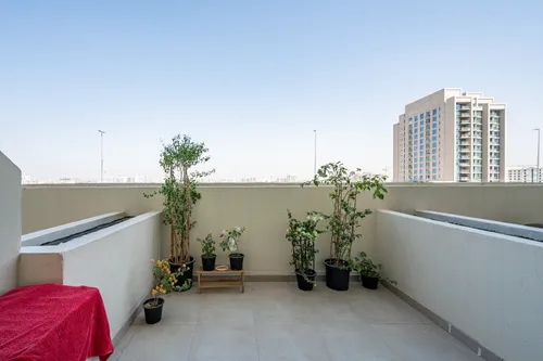 Apartment in Azizi Plaza