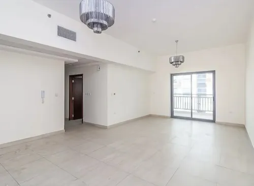 2 Bedrooms Apartment in Azizi Orchid