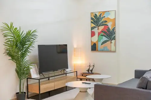 2 Bedrooms Apartment in Bahar 4