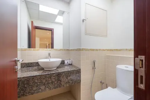 2 Bedrooms Apartment in Bahar 4