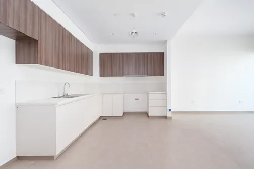 2 Bedrooms Apartment in Park Heights 2