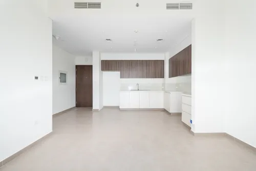 2 Bedrooms Apartment in Park Heights 2