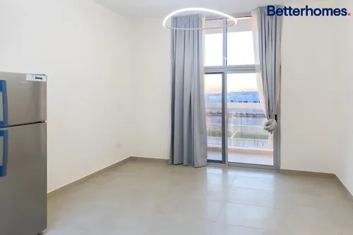 Exclusive | Rented | Pool View | Near to Metro