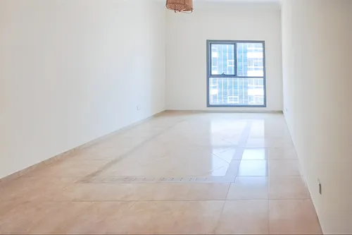 Chiller Free | Vacant | Spacious Layout