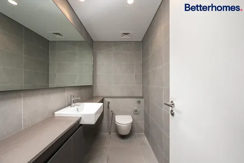 2 Bedrooms Apartment in Tiraz