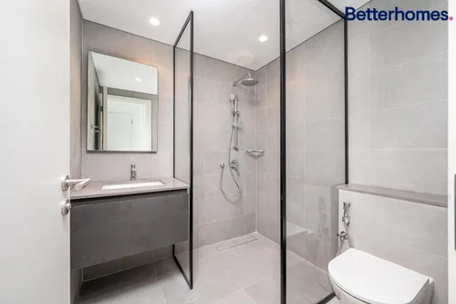 2 Bedrooms Apartment in Tiraz