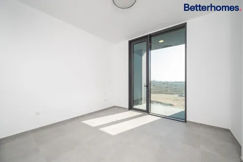 2 Bedrooms Apartment in Tiraz