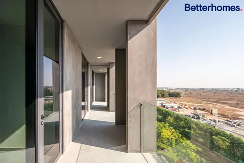 2 Bedrooms Apartment in Tiraz