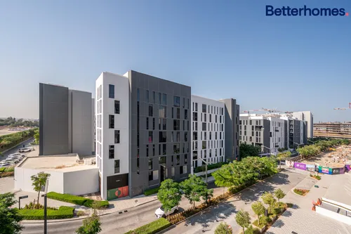 2 Bedrooms Apartment in Tiraz