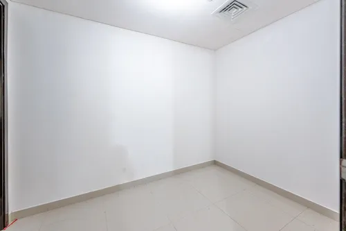 3 Bedrooms Apartment in Tala Tower