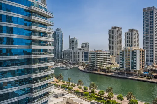 3 Bedrooms Apartment in Dorra Bay