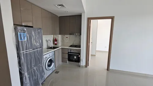 2 Bedrooms Apartment in Azizi Gardens