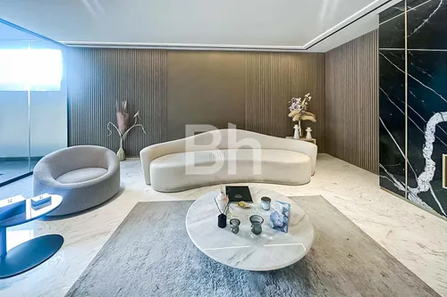 Brand New | Vacant | Huge Layout | Luxurios