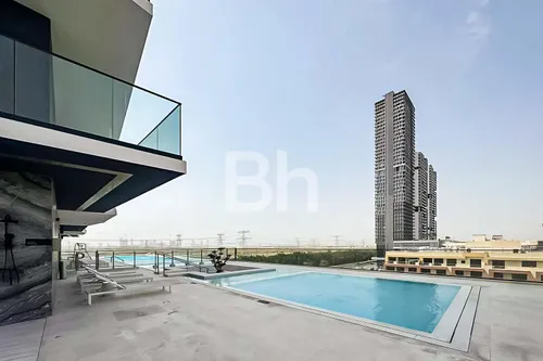 Brand New | Vacant | Huge Layout | Luxurios