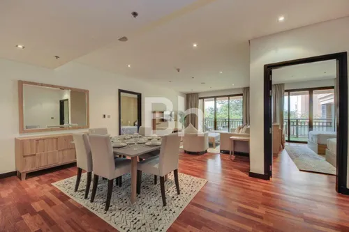 Sea View | Multiple Units | 4 Cheqs |Beach Access