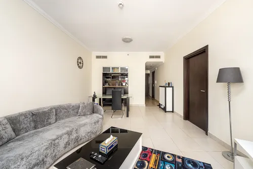 1 Bedroom Apartment in Marina Quays West