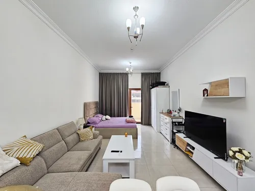Apartment in G24