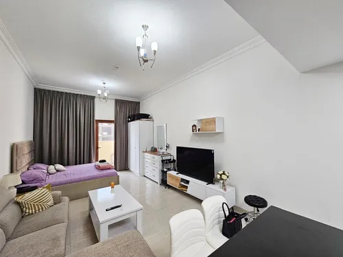 Apartment in G24