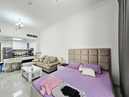Apartment in G24