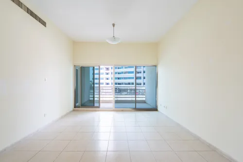 Vacant Now | Best Layout | Bright And Spacious