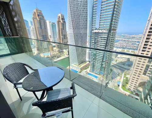 1 Bedroom Apartment in Jumeirah Living Marina Gate