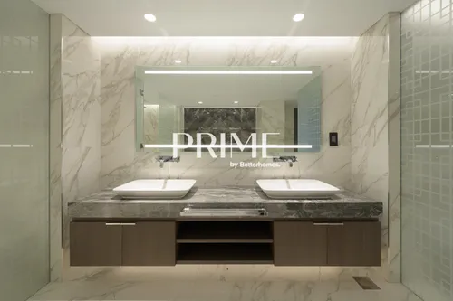 3 Bedrooms Apartment in Mansion 4