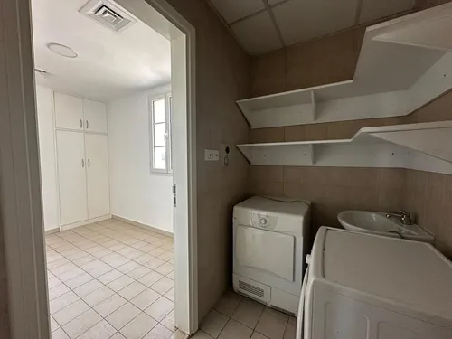 3 Bedrooms Apartment in Building D