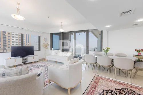 Full Sea View | Corner Unit | Study Room