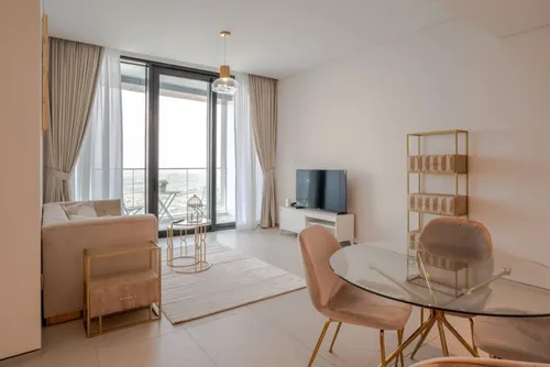 2 Bedrooms Apartment in Jumeirah Gate Tower 1