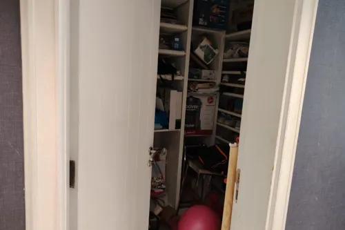 1 Bedroom Apartment in Building 195