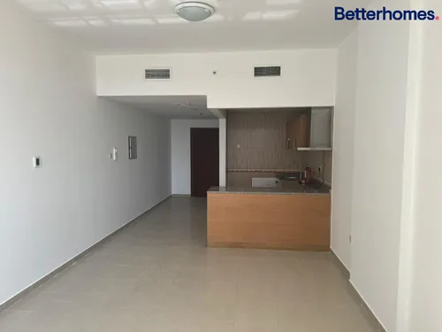 Vacant | Spacious | Prime Location