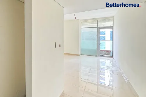 Apartment in Wind Tower 1