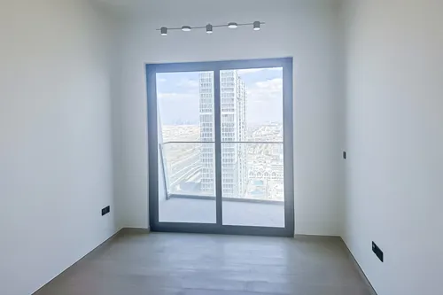 Unfurnished | High Floor | Vacant | Best Location