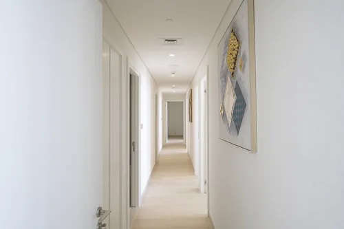 4 Bedrooms Apartment in Beach Vista