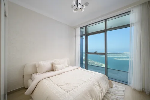 4 Bedrooms Apartment in Beach Vista