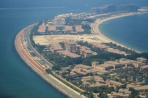 4 Bedrooms Apartment in Beach Vista