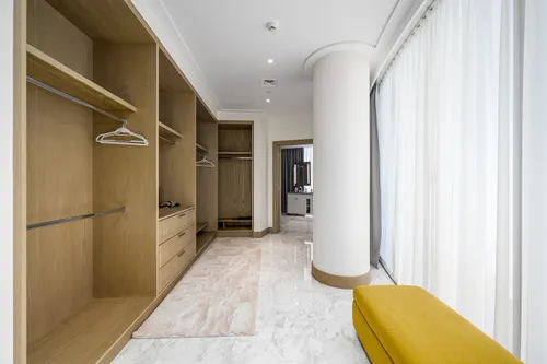 4 Bedrooms Apartment in Opera Grand